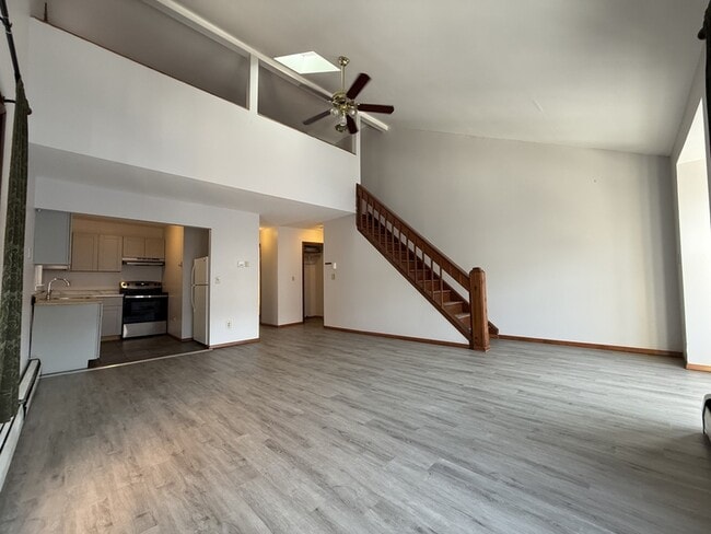 Foto del edificio - 19 Dana Ave