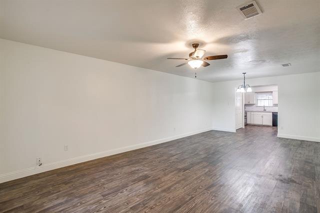 Foto del edificio - 4916 Inverness Ave