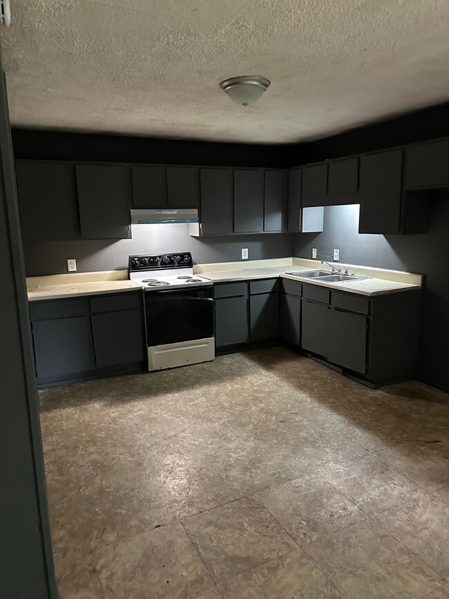 Photo - 809 George Kersh Dr Apartment