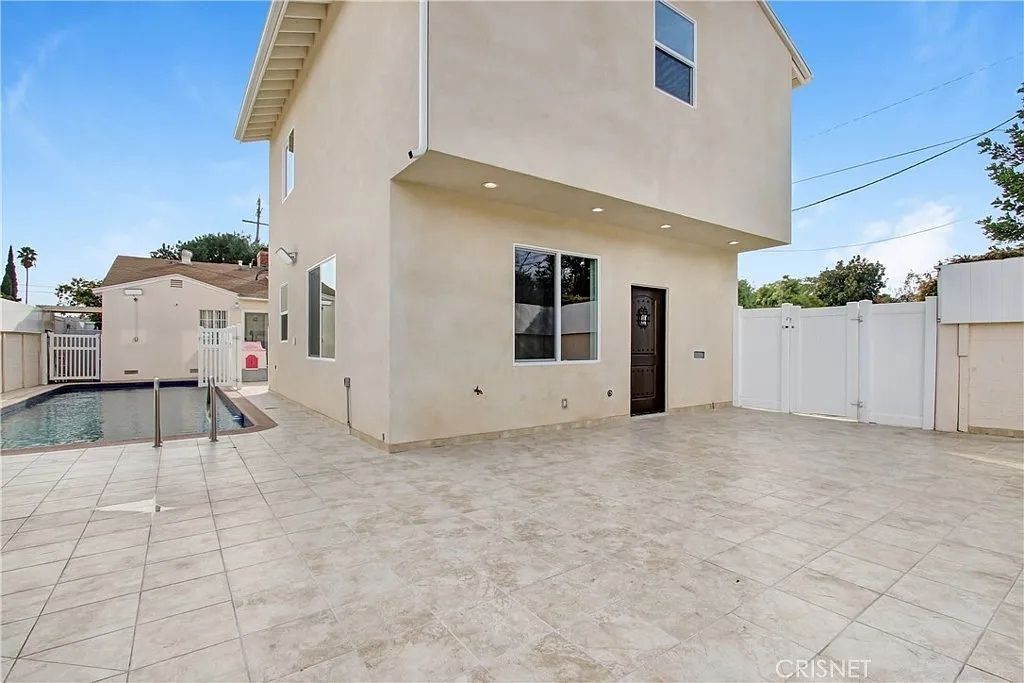 Foto principal - 13859 Valerio St