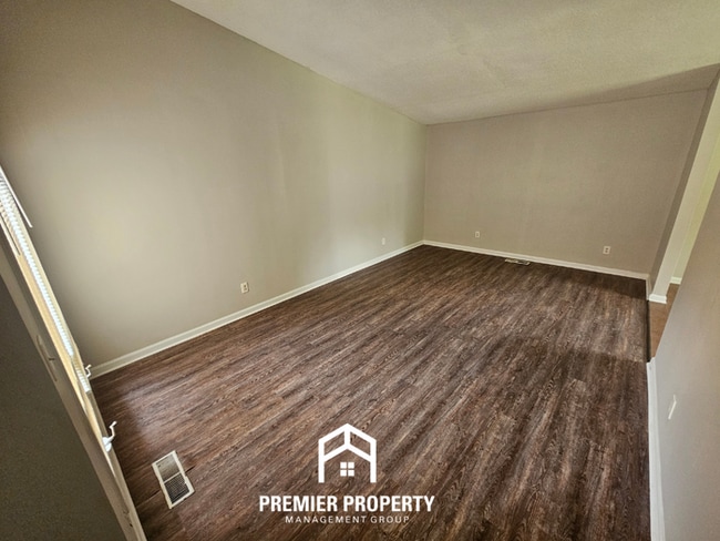 Photo - Huge 3BR/2BA East Memphis Home | 2,050 Sq Ft, Vaulted Ceilings, Garage & Covered Patio