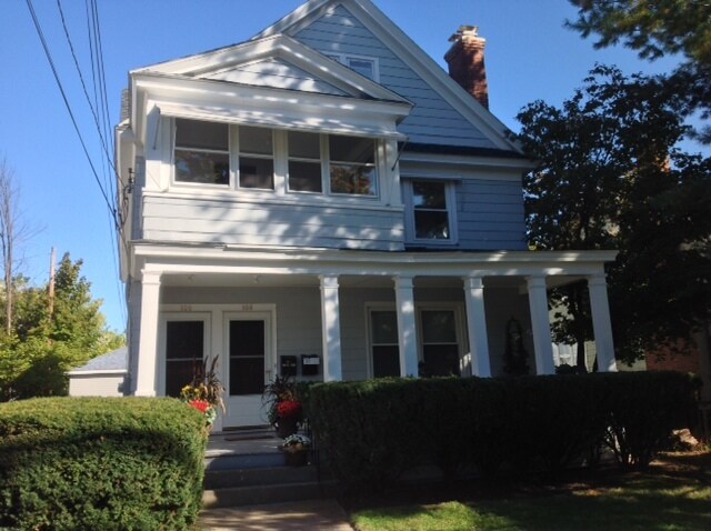 Frente - 108 Lancaster Rd