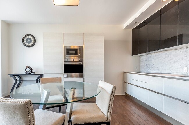 Photo du bâtiment - 1300 Boul. René-Lévesque O