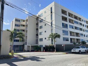 Building Photo - 1555 Pohaku St