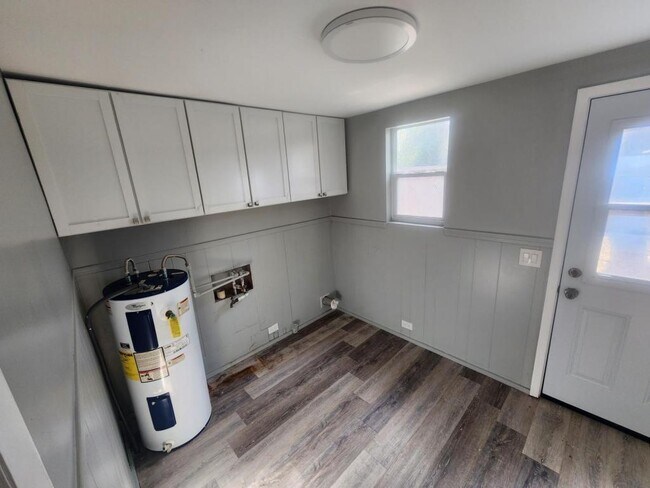 Foto del edificio - 522 E 5th St