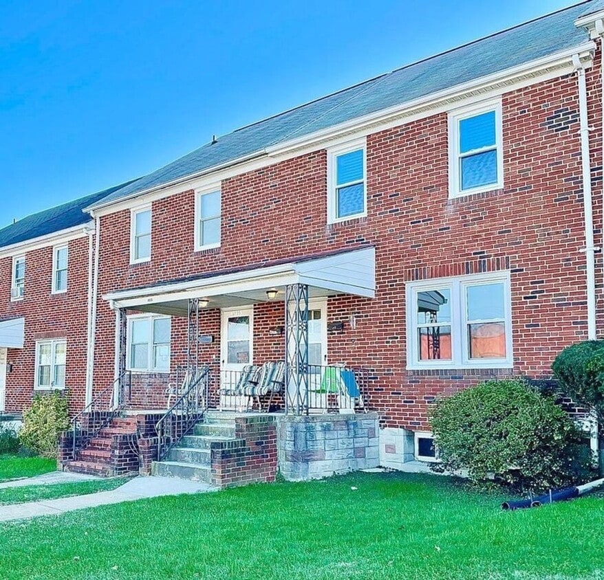4637 Wilkens Ave Unit 1, Baltimore, MD 21229 Room for Rent in