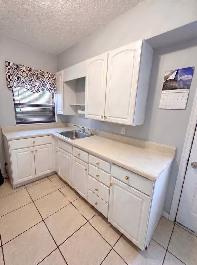 Foto del edificio - Newly Renovated 3-Bedroom Home in Memphis– Available Now!