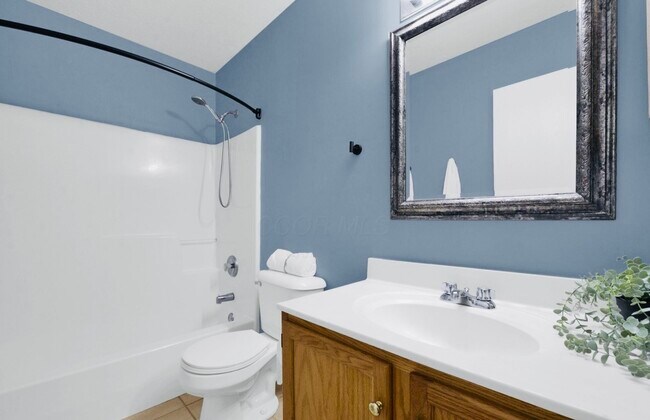 Foto del edificio - 1223 Rivercrest Dr