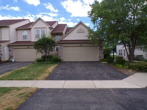 Building Photo - 120 W Buckingham Dr