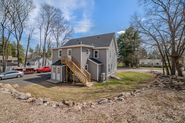 Building Photo - 403 Torrey St
