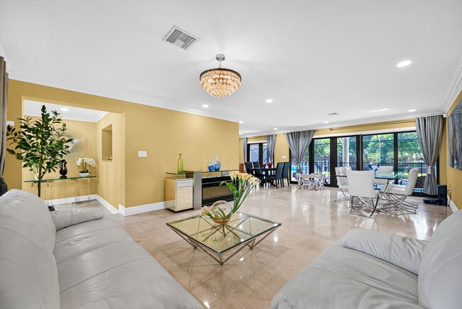 Photo - 836 Orchid Dr House