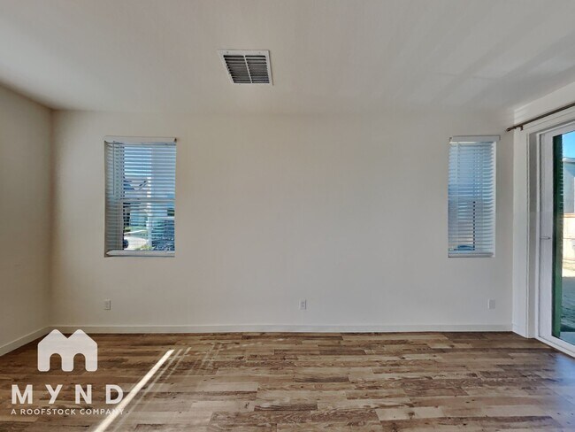 Foto del edificio - 2832 Mossy Creek St