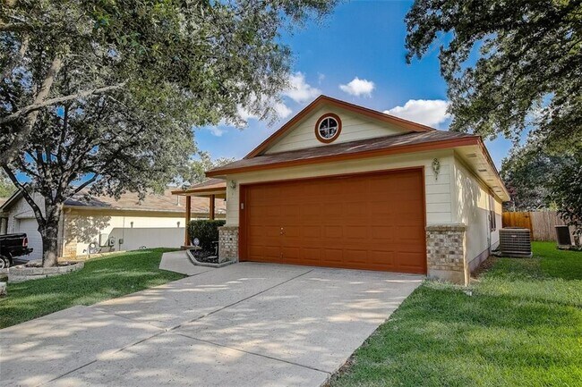 Foto del edificio - 1801 Pannier Ln