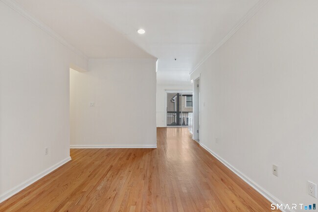 Foto del edificio - 44 Pleasant St