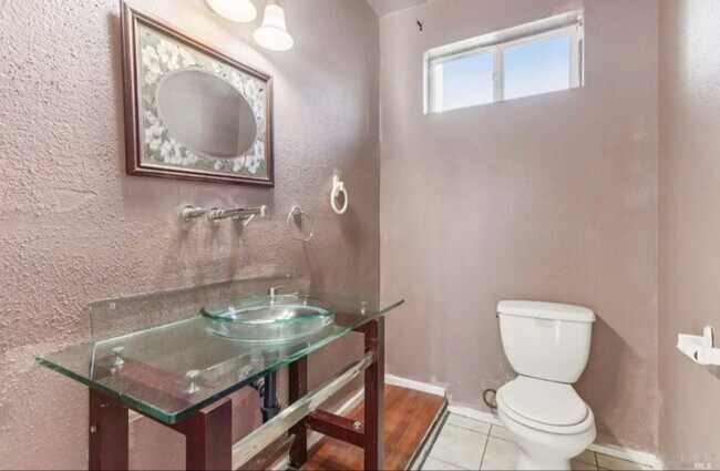 Foto del edificio - 507 Kings Way