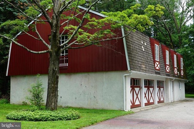 Building Photo - 2141 Paper Mill Rd