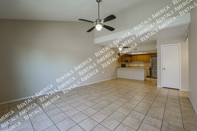 Foto del edificio - Great 3 Bed/2 Bath Town Home Near ASU