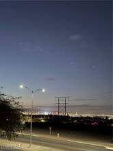 Building Photo - 664 Solitude Point Ave