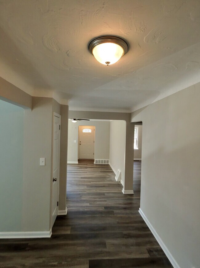 19211 Harvard Ave, Warrensville Heights, OH 44122 House Rental in Warrensville Heights, OH