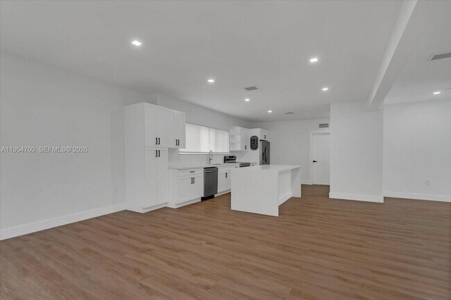 Foto del edificio - 1733 NW 16th St