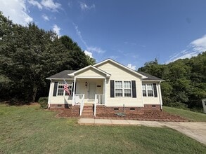Building Photo - 375 Brookfield Dr