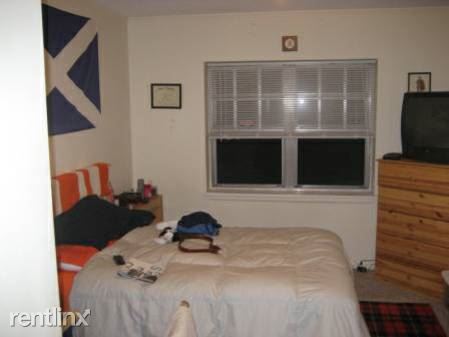 Foto del edificio - 161 Lake Shore Rd