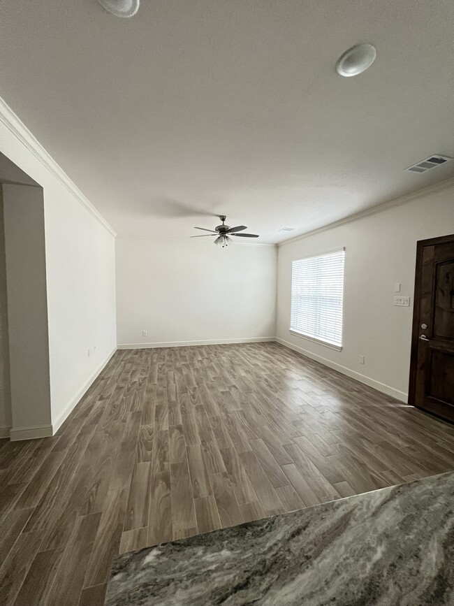 Foto del edificio - 2566 Appian Way