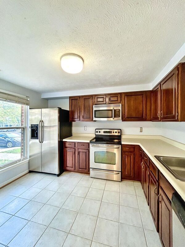 Foto del edificio - 1773 Robins Nest Ct