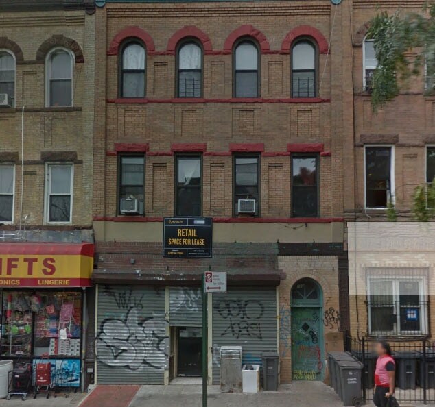 Building Photo - 158 Irving Ave