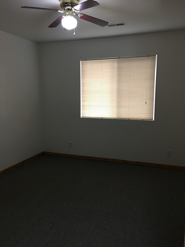 Building Photo - 3020 Jackson Ave