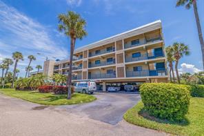 Building Photo - 363 Pinellas Bayway S