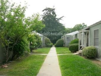 Foto del edificio - 73 Eastern Ave