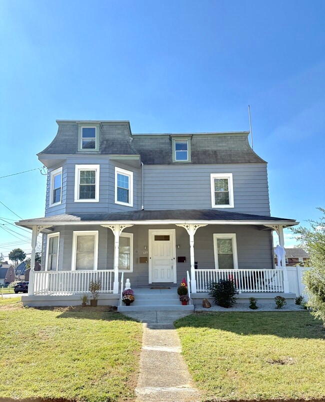 Building Photo - 520 Maine Ave