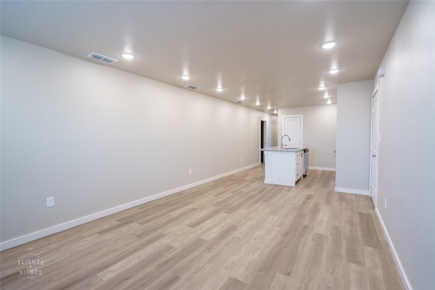 Foto principal - 2626 Baron Ave