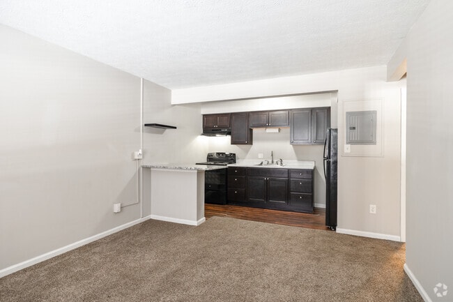 1BR, 1BA - 500SF - Living Room - Cypress Stow Apartments