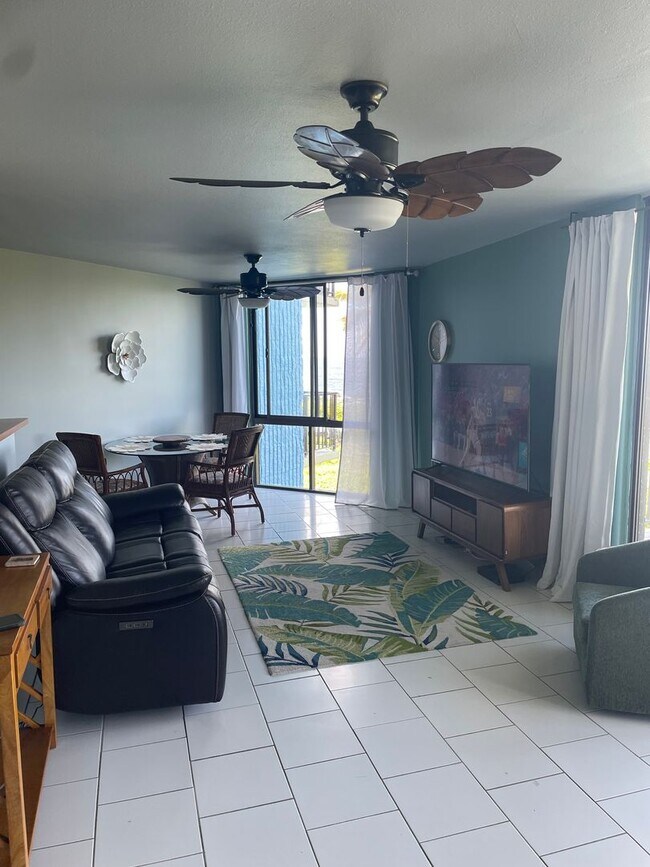 Foto del edificio - 2BD/2BA Beautiful & Spacious Condo Unit in...