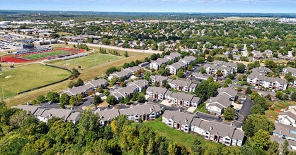 Building Photo - Summit Ridge Apartments