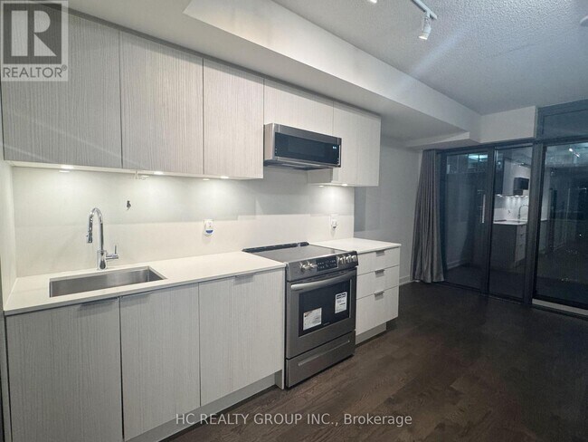 Photo du bâtiment - 25 Richmond St E