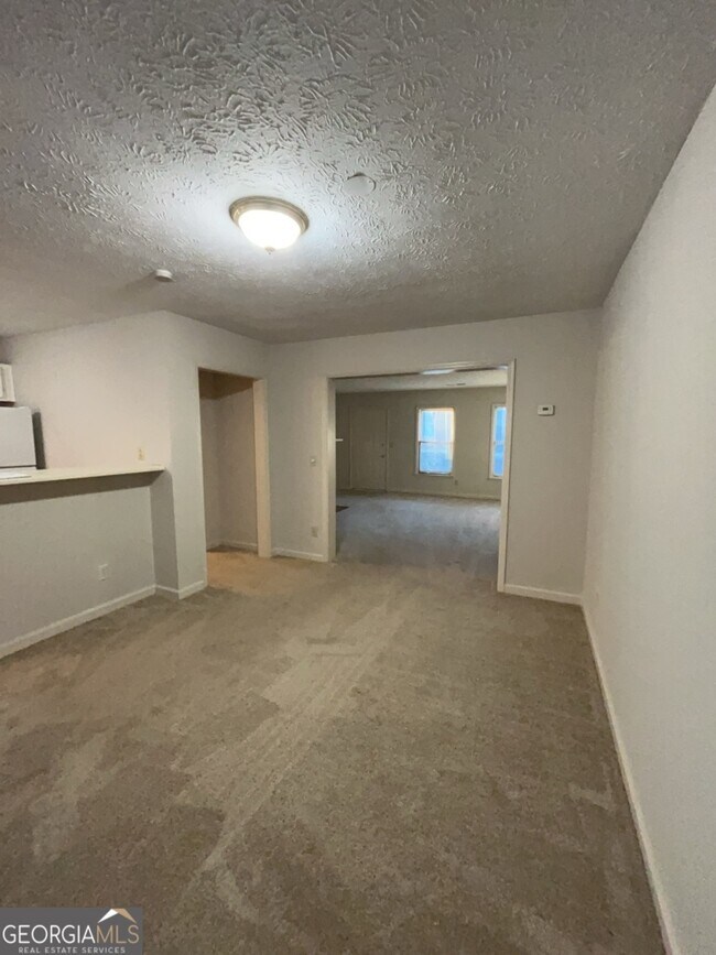 Foto del edificio - 3528 Jasmine Triangle