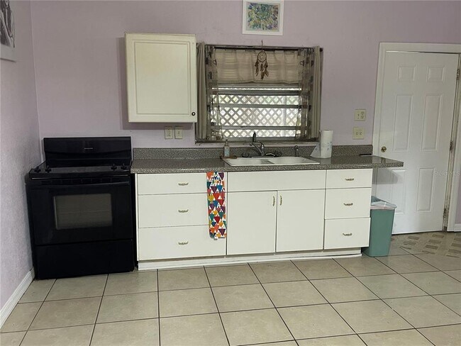 Foto del edificio - 20111 Old Trilby Rd