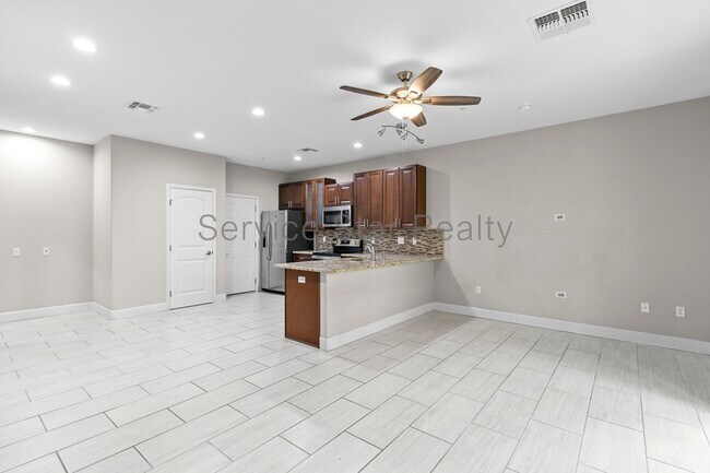 Foto del edificio - 1406 W Main St