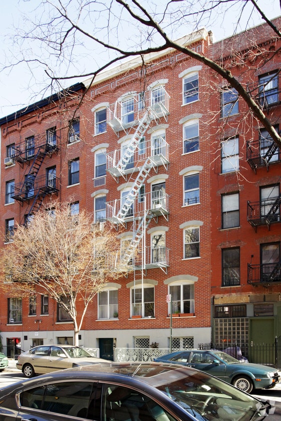 Primary Photo - 533 E 6th St