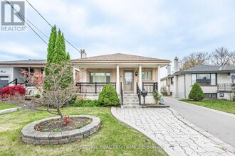 Building Photo - 159 Spalding Rd