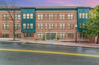 Building Photo - 2101 N Monroe St