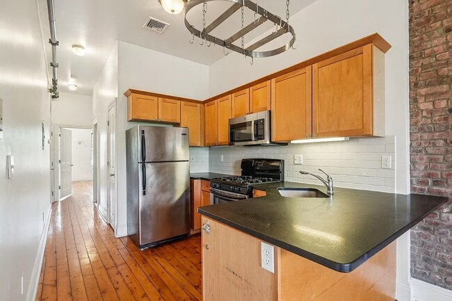 Foto del edificio - 246 E 58th St