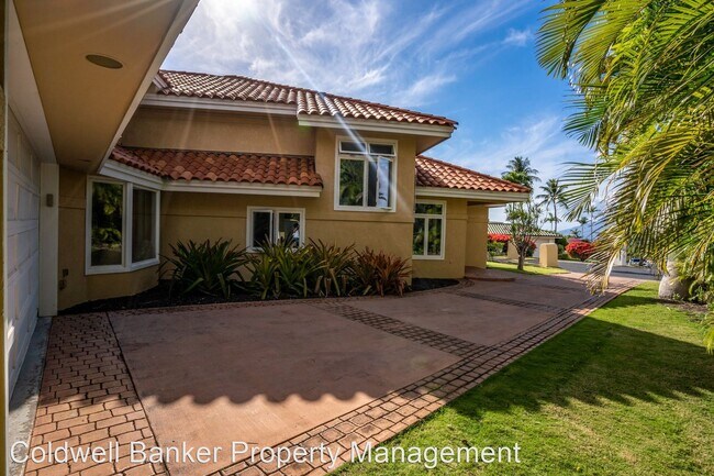 Foto del edificio - 2 br, 2 bath House - 210 E Ikea Moku