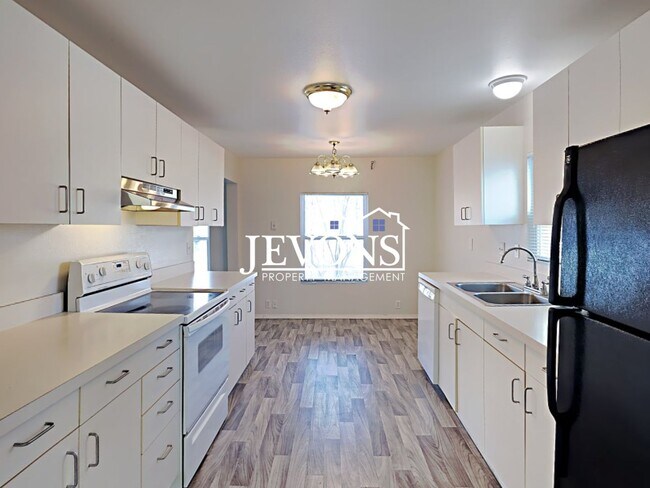 Foto del edificio - Coming soon! Pet-Friendly 3-Bedroom Home in Naches with Easy Access to Hwy 12