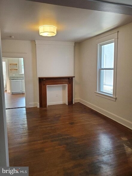 Building Photo - 608 Trail Ave