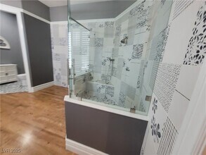 Building Photo - 5110 N Valadez St