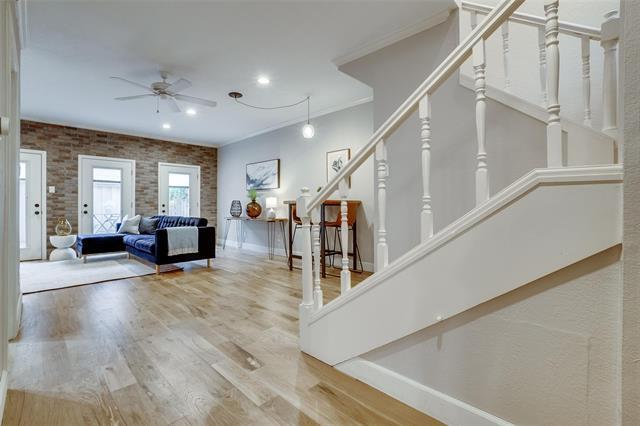 Foto del edificio - 4217 Bowser Ave